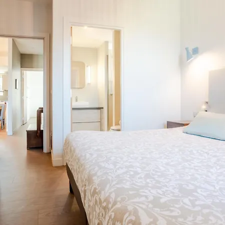 La Presqu'ile By Interhome Deauville