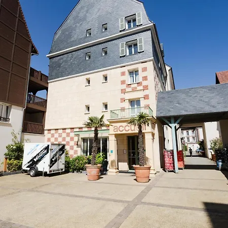La Presqu'ile By Interhome Deauville